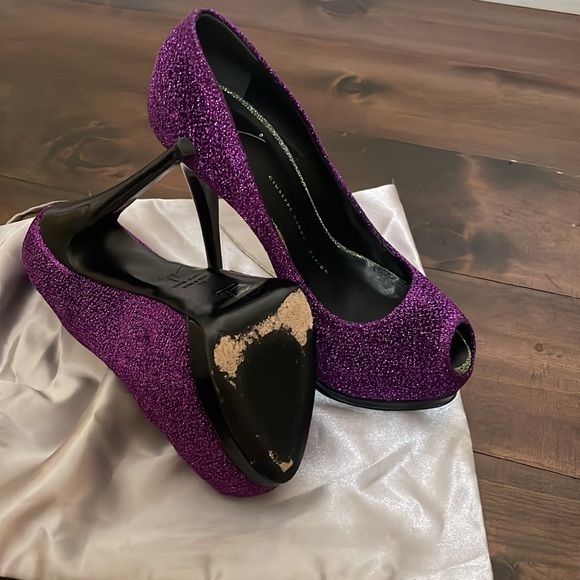 Purple shimmer Giuseppe Zannotti 5 inch heel - Picture 2 of 4